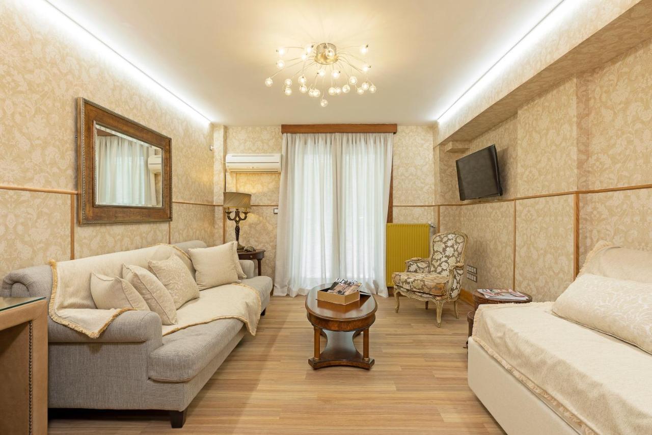 Vouliagmeni'S Elegance By Acropolis Suites Афины Экстерьер фото
